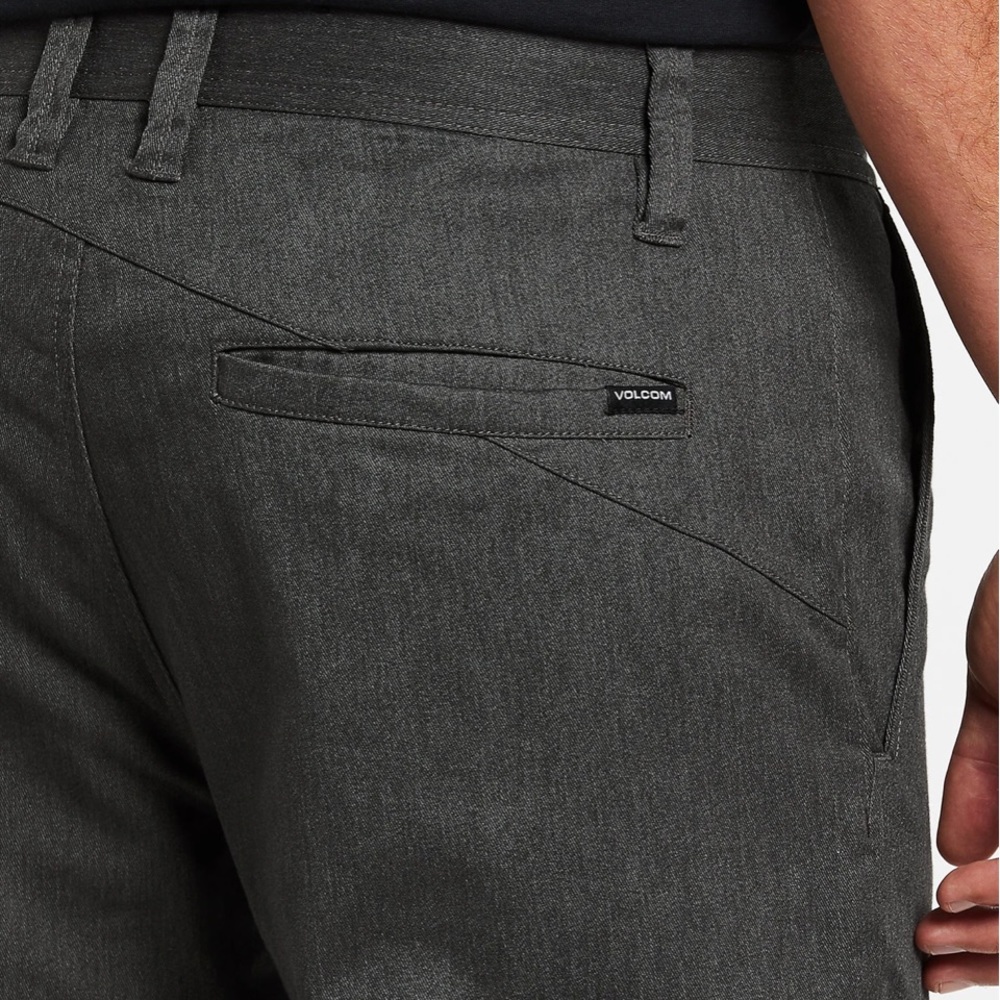 Men’s Volcom FRICKIN MODERN PANTS - CHARCOAL HEATHER Casual Dress Size 30 NWOT
